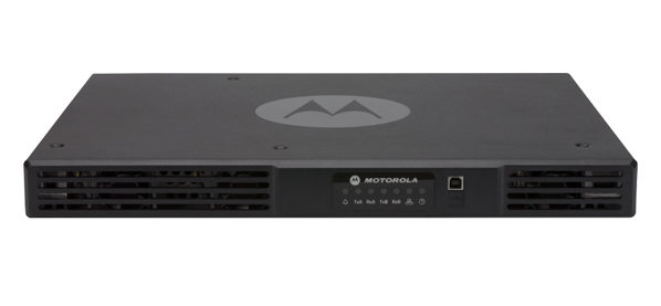 Motorola Solutions MOTOTRBO SLR 5500 Repeater_f17